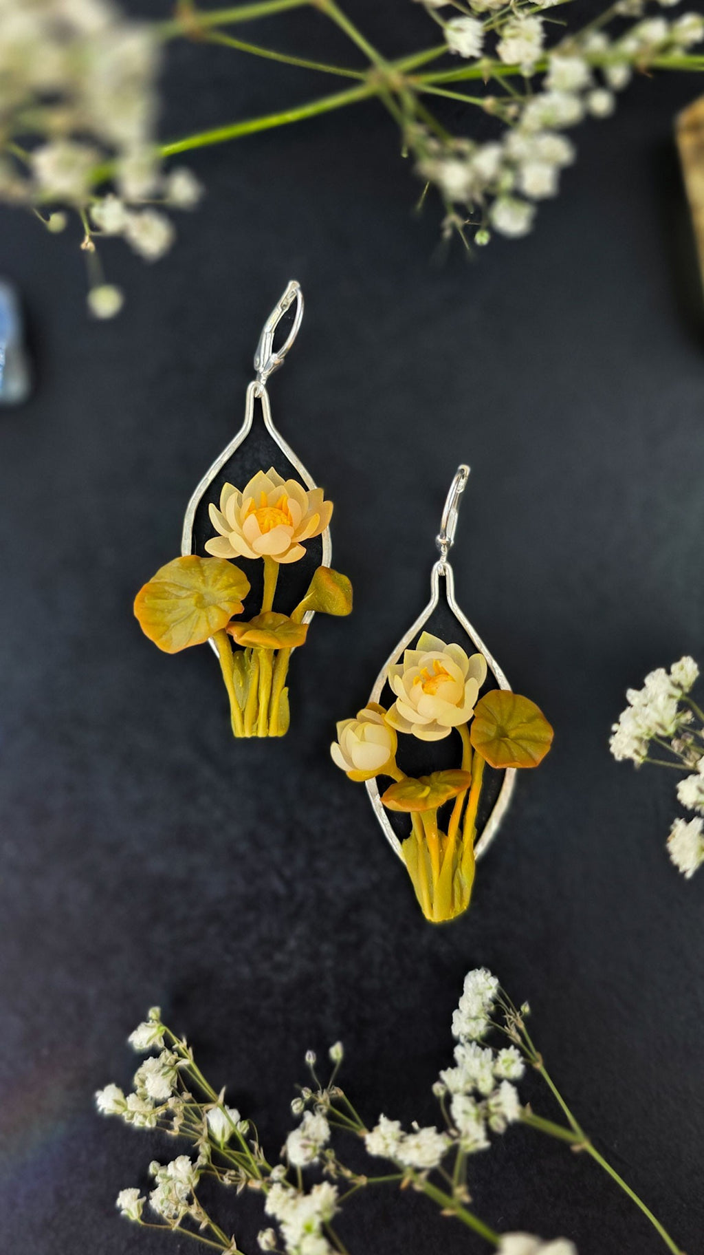 Transluced Water Lilies - Silver