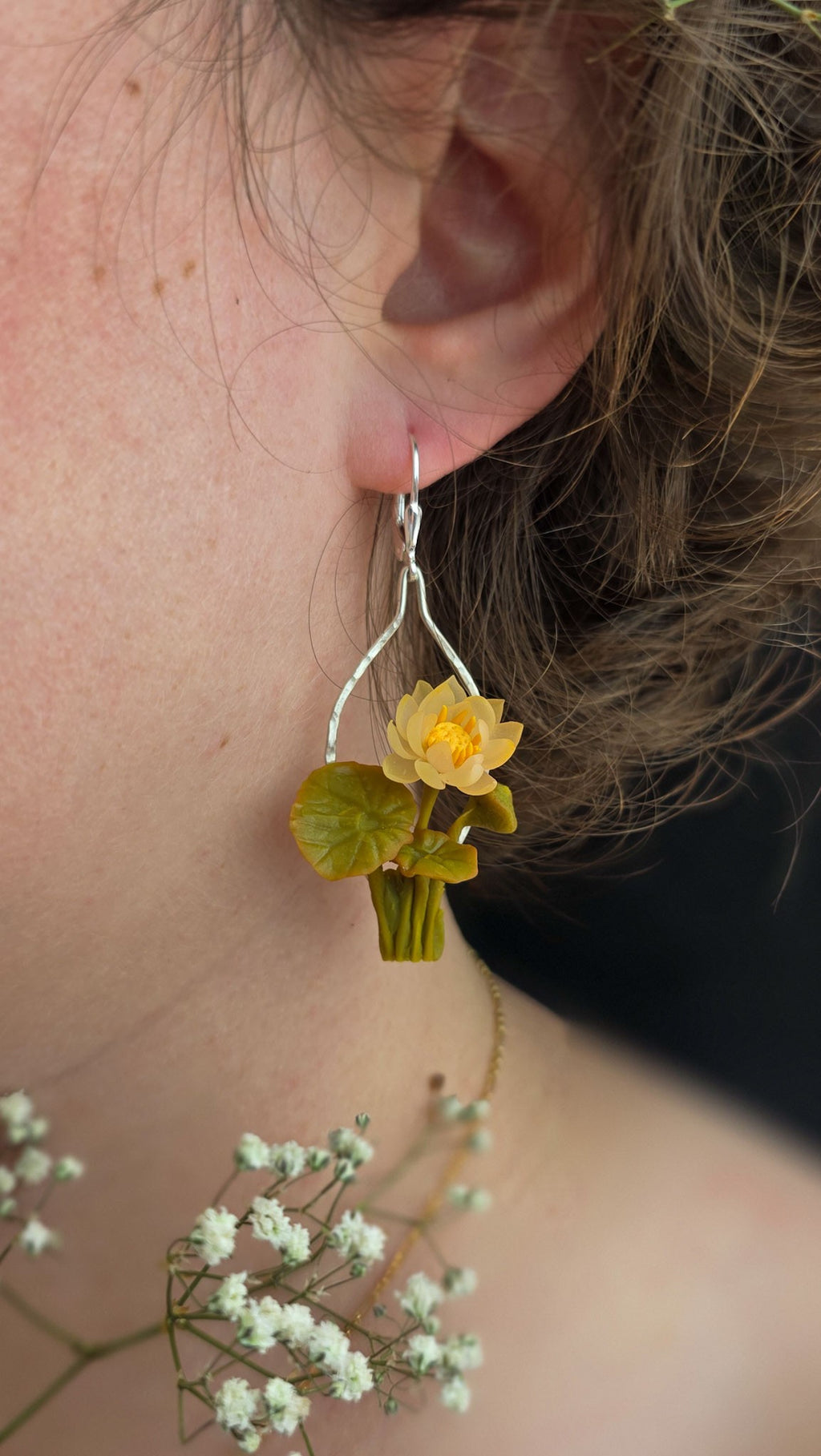 Transluced Water Lilies - Silver