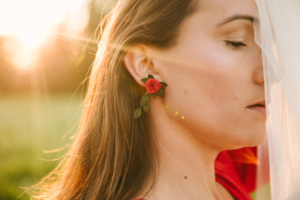 Red Roses Earrings - Studs